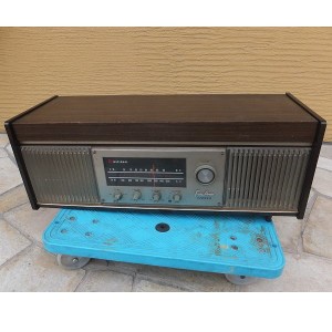 アンティークラジオ