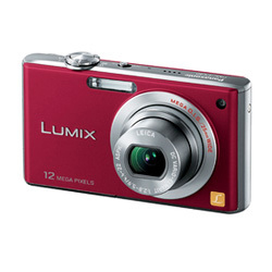 家電製品　デジタルカメラ LUMIX